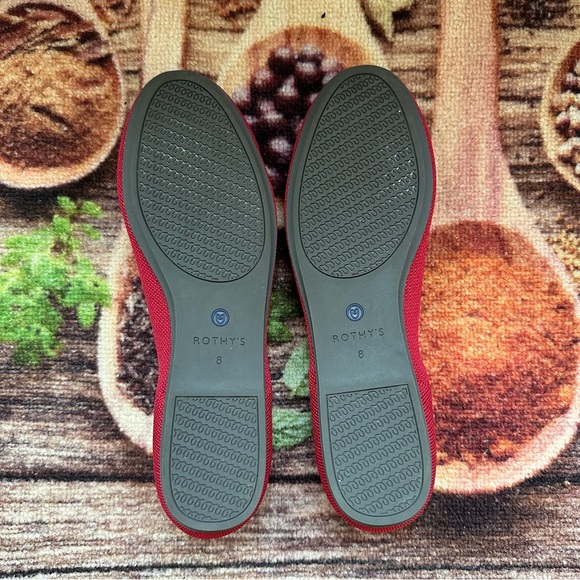 Rothy’s Rounded toe flats shoes in Scooter Red - Picture 4 of 8